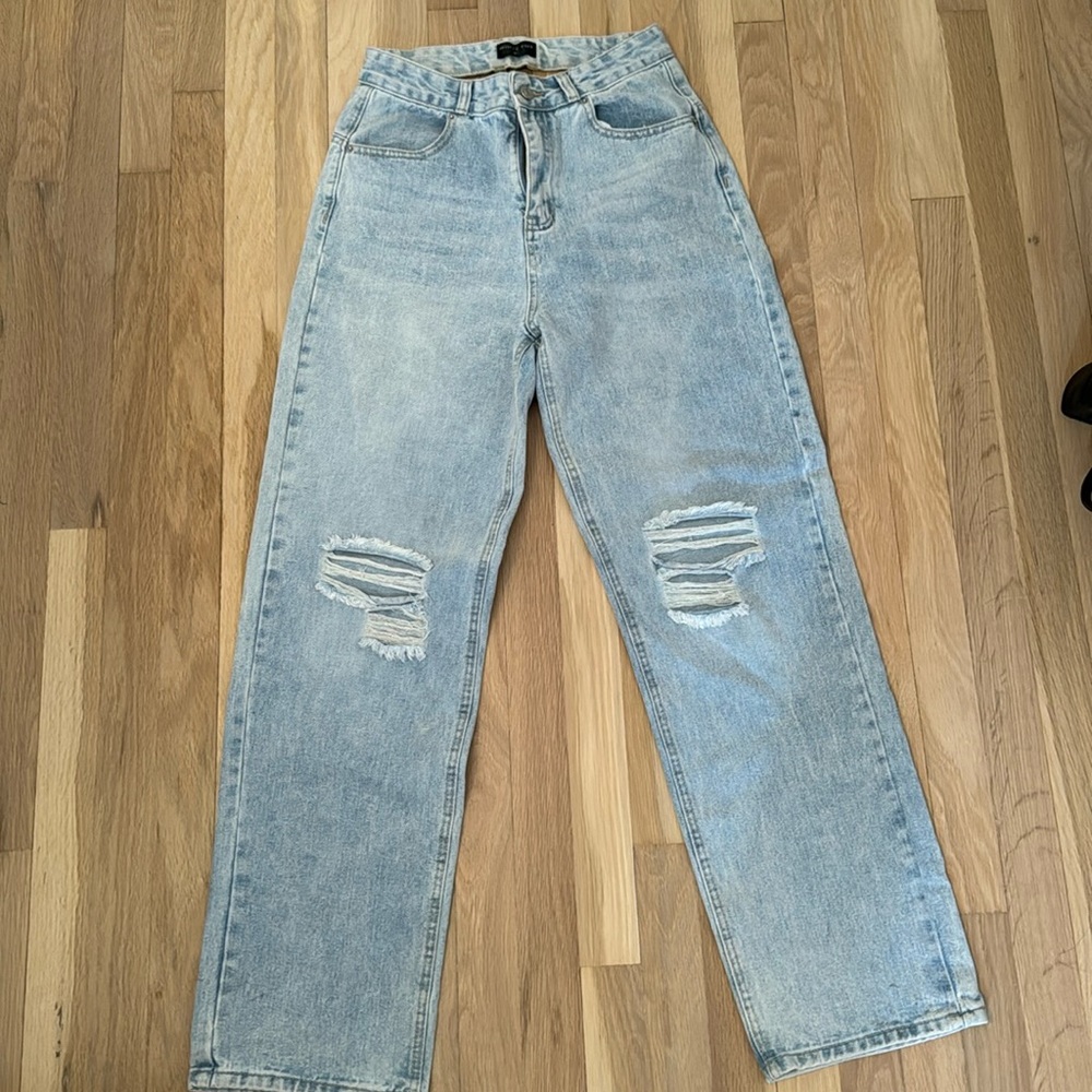 White fox jeans